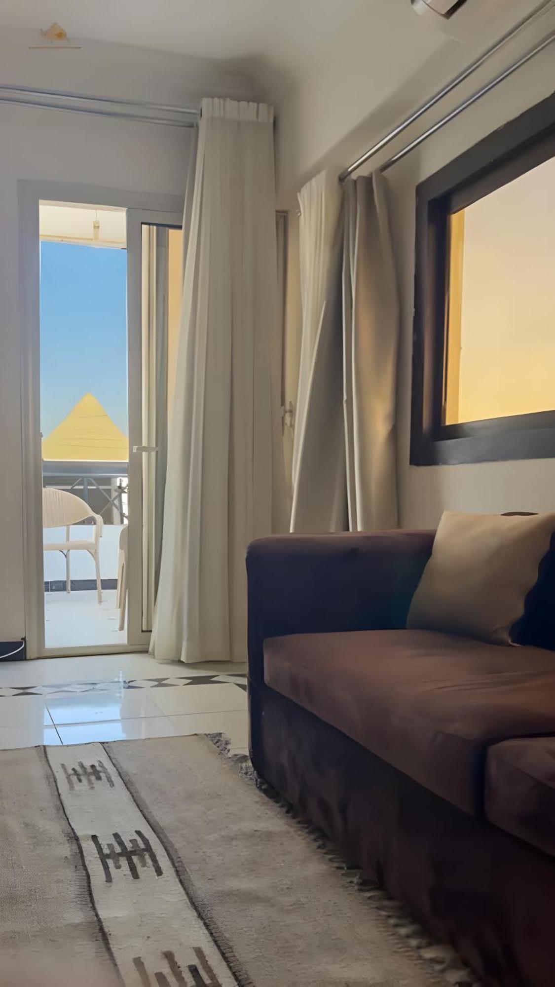 King Ramses Pyramids View Appartement *